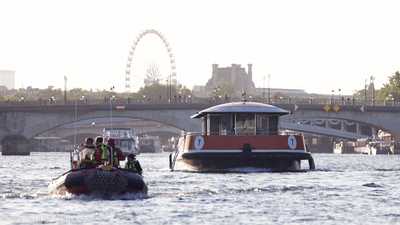 نهر السين يتزين لاستضافة افتتاح أولمبياد باريس 2024