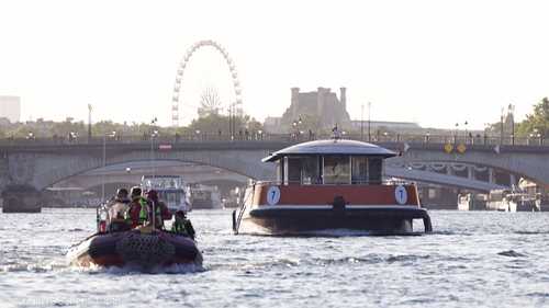نهر السين يتزين لاستضافة افتتاح أولمبياد باريس 2024
