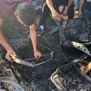 اشتعلت النار في المركبة بأكملها