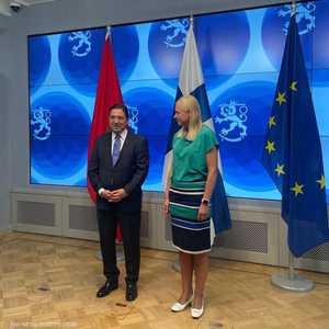 ناصر بوريطة وإلينا فالطونين