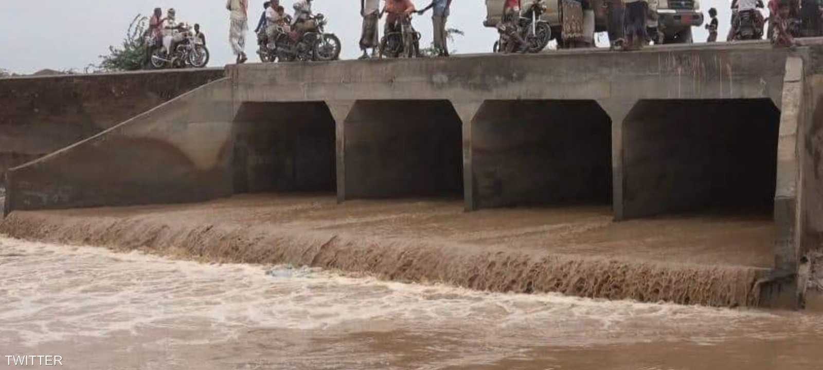 من الأمطار الغزيرة التي هطلت على اليمن