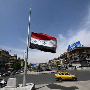 أرشيفية للعلم السوري في العاصمة دمشق