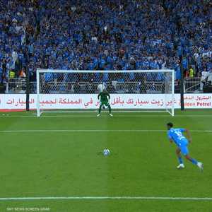 لماذا خرجت أزمة سعود عبد الحميد مع إدارة الهلال إلى الإعلام؟