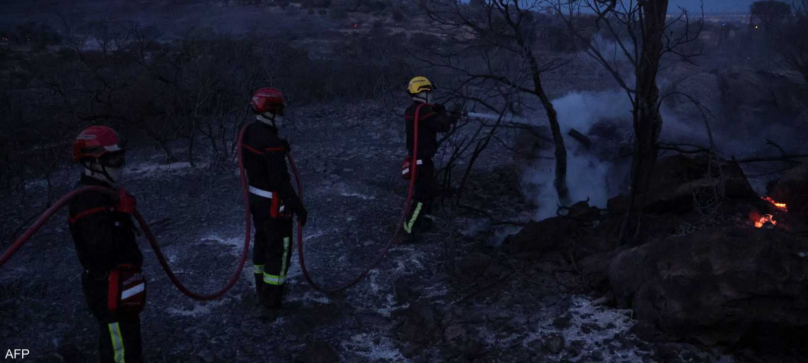 تم نشر ما مجموعه 600 إطفائي و11 قاذفة مياه ومروحيتين