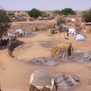 طرفا النزاع بالسودان يوافقان على توفير ممرين آمنين للمساعدات