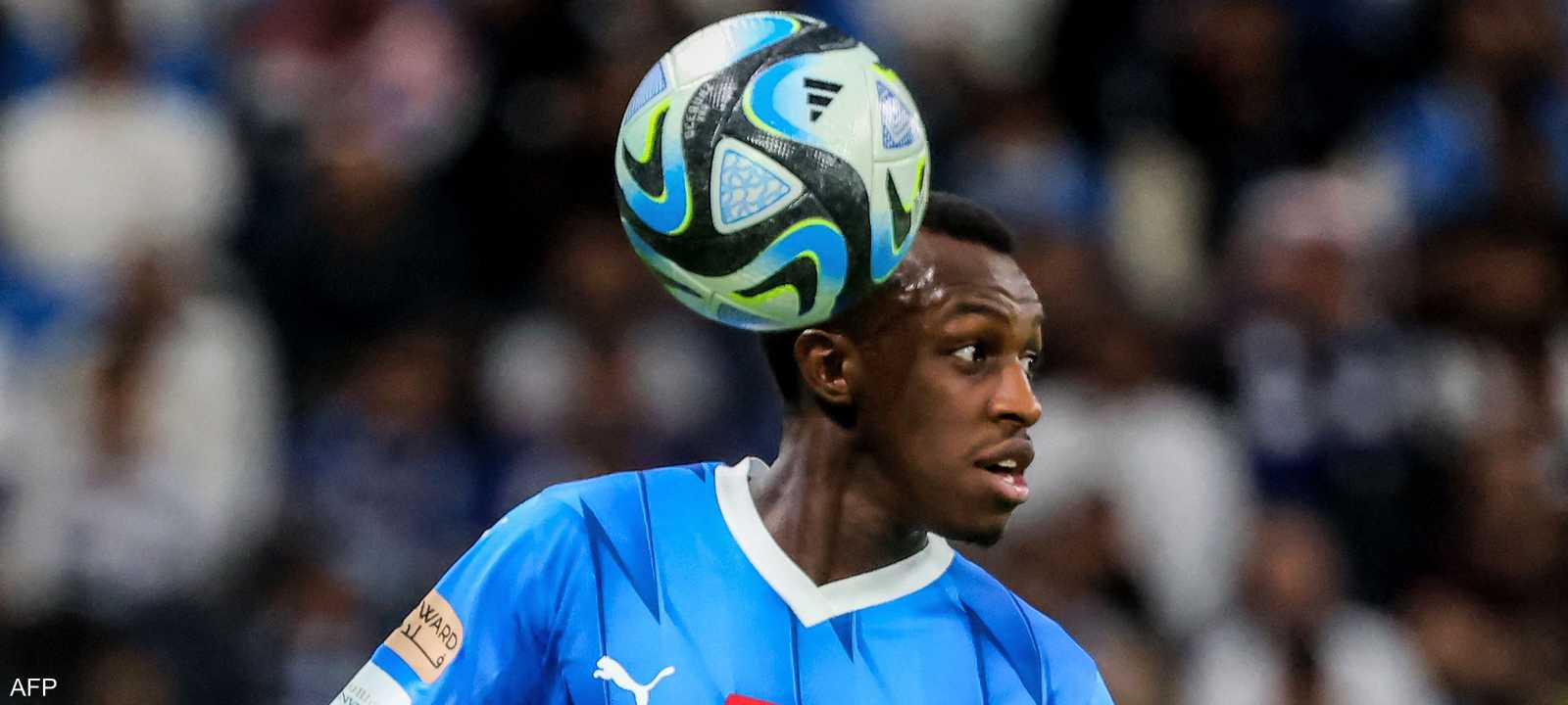 سعود عبد الحميد بقميص الهلال