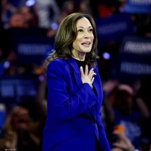 هاريس تتقدم على ترامب