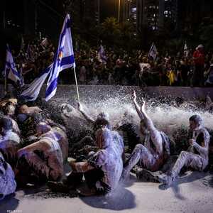 الضغط يزيد على نتنياهو لإبرام صفقة في غزة