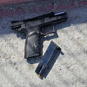 السلاح الذي استخدمه منفذ عملية اللنبي في الهجوم