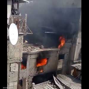 اندلاع النيران في المنزل