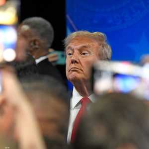 دونالد ترامب خلال المناظرة