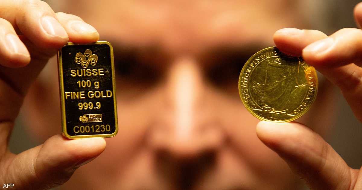 كيف تجاوز سعر الذهب 4000 دولار لأول مرة؟
