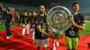 At the moment of coronation.. Video of the league shield breaking in the hand of Al-Ahly captain