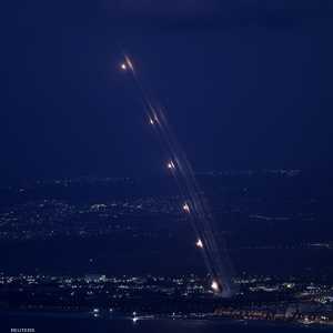 الجيش الإسرائيلي قال إنه اعترض بعض صواريخ حزب الله