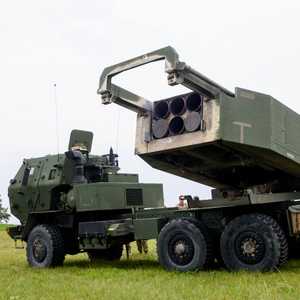 أرشيفية لراجمات صواريخ دقيقة التصويب من طراز هيمارس