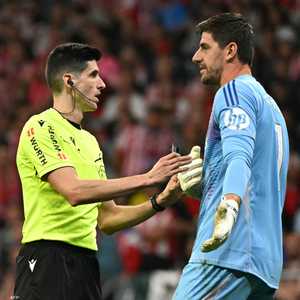 تيبو كورتوا حارس مرمى ريال مدريد