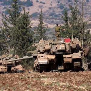 الجيش الإسرائيلي يعتزم شن عملية محدودة في لبنان