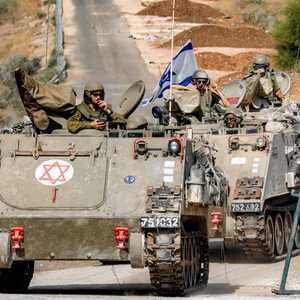دبابات إسرائيلية على الحدود مع لبنان