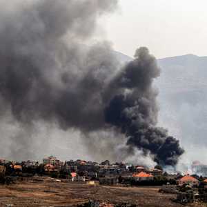 إسرائيل تقول إن عملياتها تستهدف حزب الله وليس الشعب اللبناني