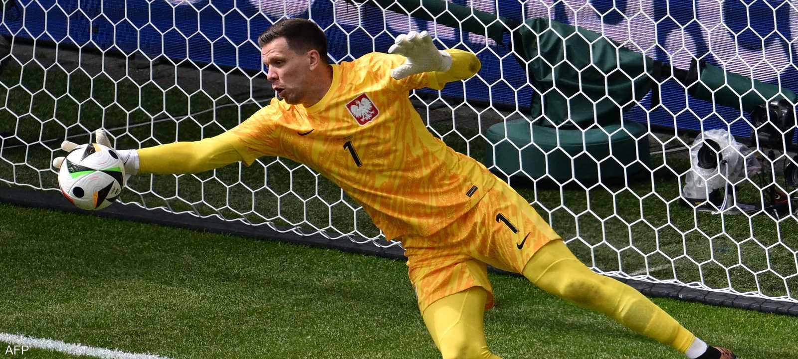 الحارس البولندي فويتشيخ شتشيزني