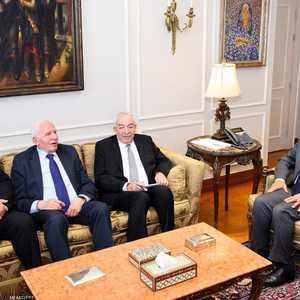 وزير الخارجية المصري لدى استقباله وفد حركة فتح