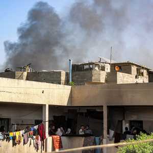 إسرائيل تواصل عملياتها في مخيم جباليا وتطلب مغادرة السكان