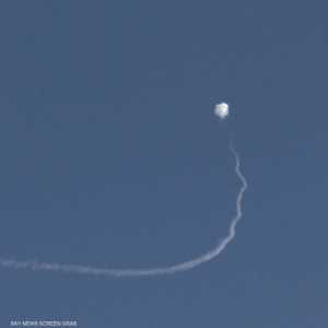 هجمات صاروخية لحزب الله تستهدف ضواحي تل أبيب وحيفا