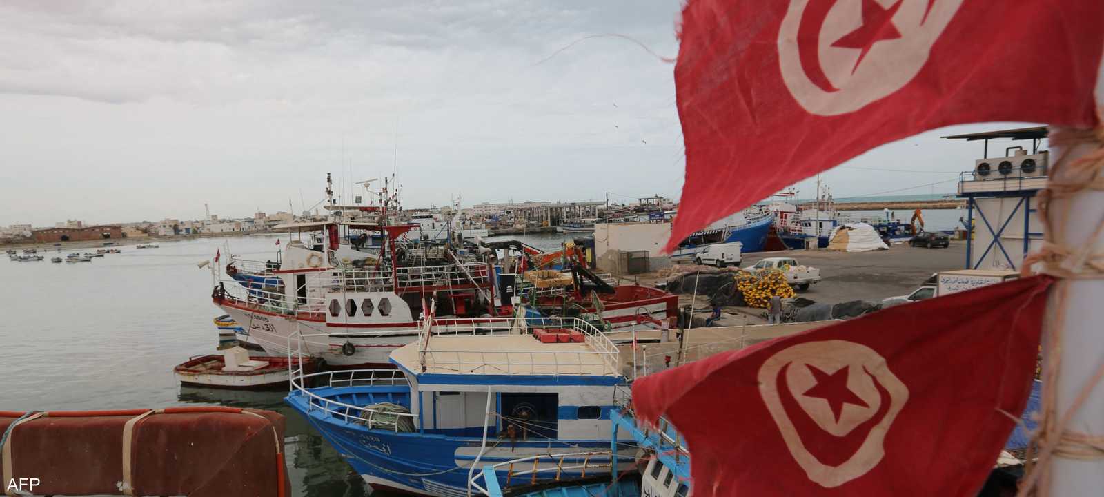 المهاجرون يتخذون من تونس قاعدة انطلاق نحو الشواطئ الأوروبية