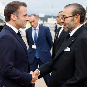 العاهل المغربي يستقبل نظيره الفرنسي