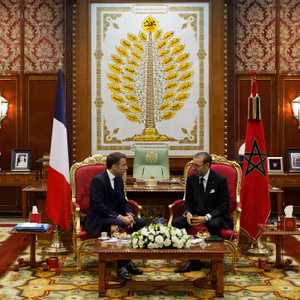 ماكرون في المغرب.. زيارة مهمة في توقيت دقيق