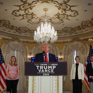 ترامب هاجم هاريس في مؤتمر انتخابي بولاية فلوريدا