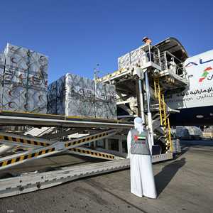 دولة الإمارات أرسلت حتى الآن 18 طائرة لمساعدة اللبنانيين -