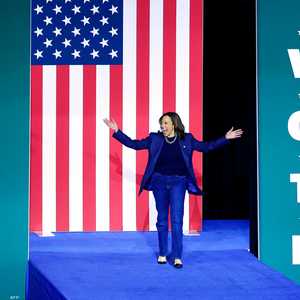 كامالا هاريس