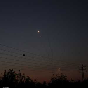 حزب الله يطلق صواريخ على أهداف إسرائيلية- أرشيف