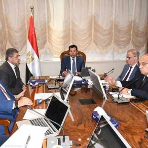 اجتماع صبحي مع اللجنة العليا للرعاية الطبية للرياضيين