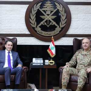 وزير الدفاع اللبناني لدى استقباله المبعوث الأميركي