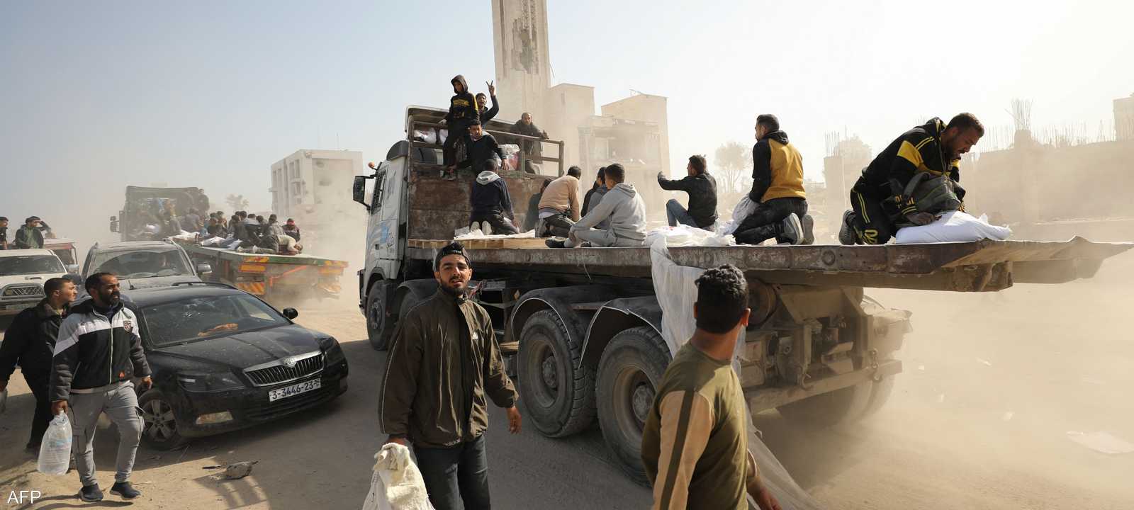 شاحنات المساعدات الإنسانية في غزة تتعرض للسرقة