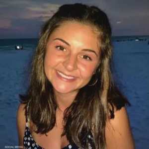 الطالبة الأميركية لاكن رايلي