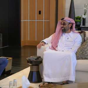 طحنون بن زايد يناقش مبادرات لحل تحديات المناخ مع بيل غيتس