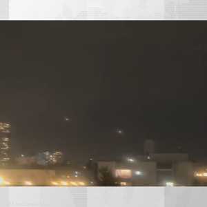 حزب الله يطلق رشقات صاروخية على وسط إسرائيل