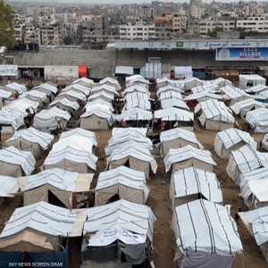 تفاقم معاناة النازحين في الخيام مع دخول فصل الشتاء في غزة