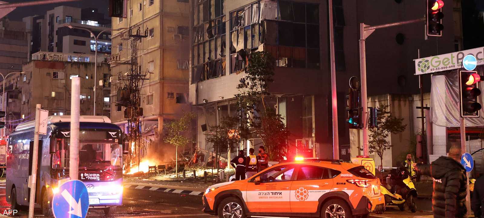 أرشيفية لآثار هجوم صاروخي في رامات جان شمالي إسرائيل