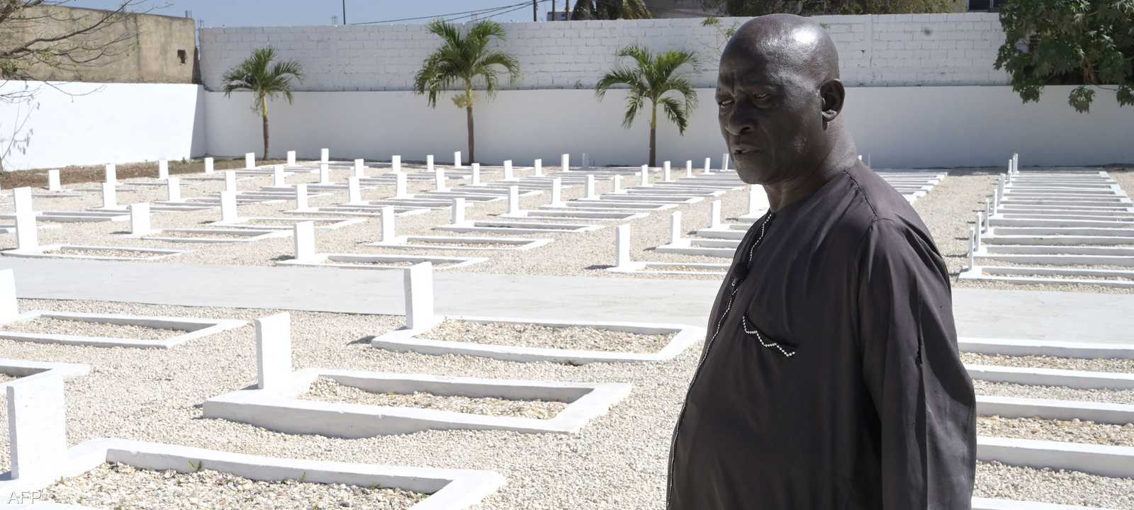 جانب من مقبرة جنود السنغال ضحايا "المذبحة"