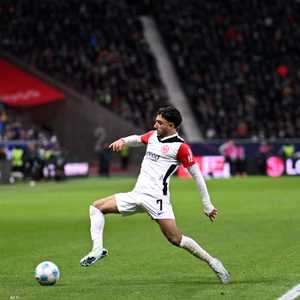 عمر مرموش قاد آينتراخت فرانكفورت للفوز على مييتلاند