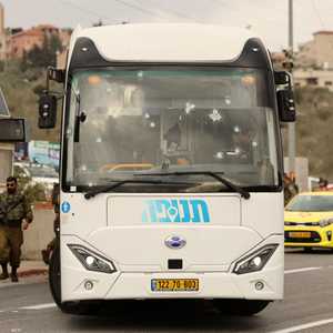 منفذ الهجوم فلسطيني فتح النار على حافلة إسرائيلية