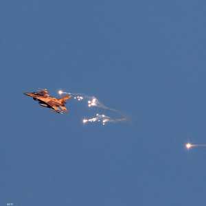 إسرائيل تغير على مناطق حدودية بين سوريا ولبنان