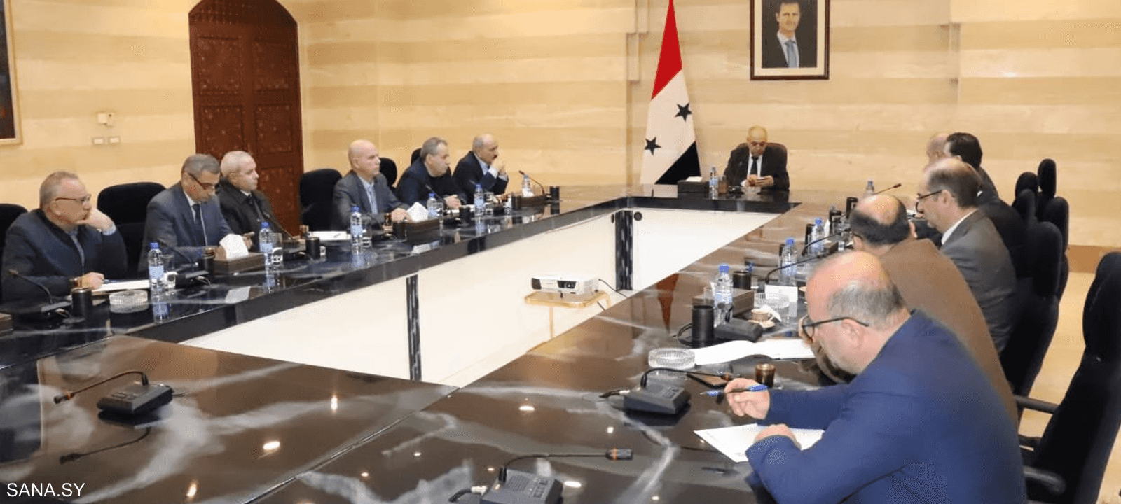 مجلس الوزراء يجتمع لمتابعة تطورات الأوضاع في حلب