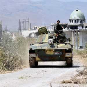 الجيش السوري يعزز قواته في محيط حماة