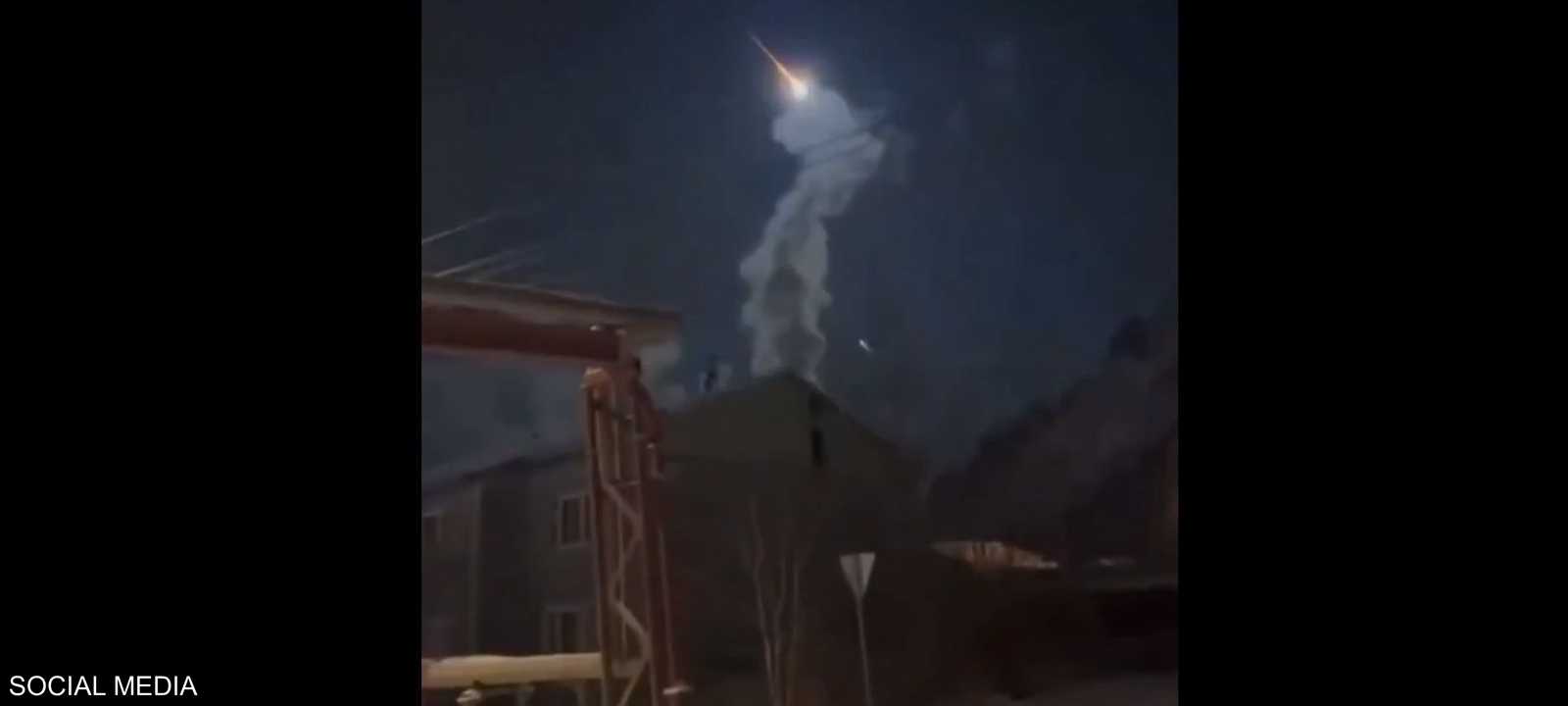 كرة نارية تضيء سماء ياقوتيا