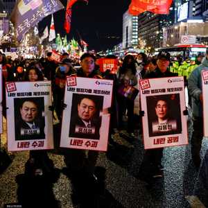 مظاهرة تطالب رئيس كوريا الجنوبية بالتنحي